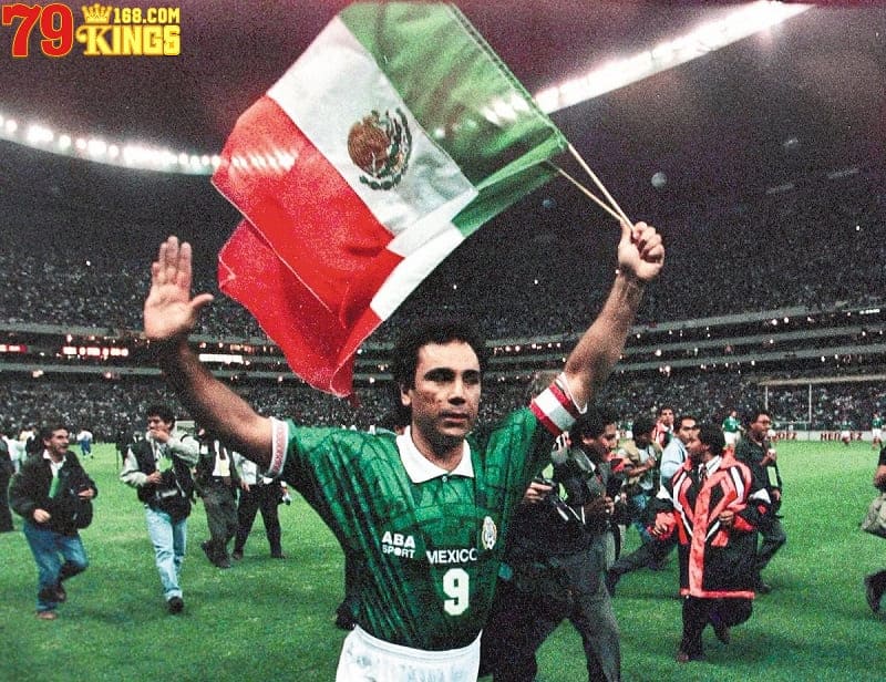 Huyền thoại Hugo Sánchez - Ngôi sao hàng đầu của lịch sử bóng đá Mexico
