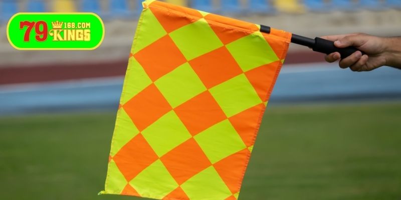 Việt vị bóng đá